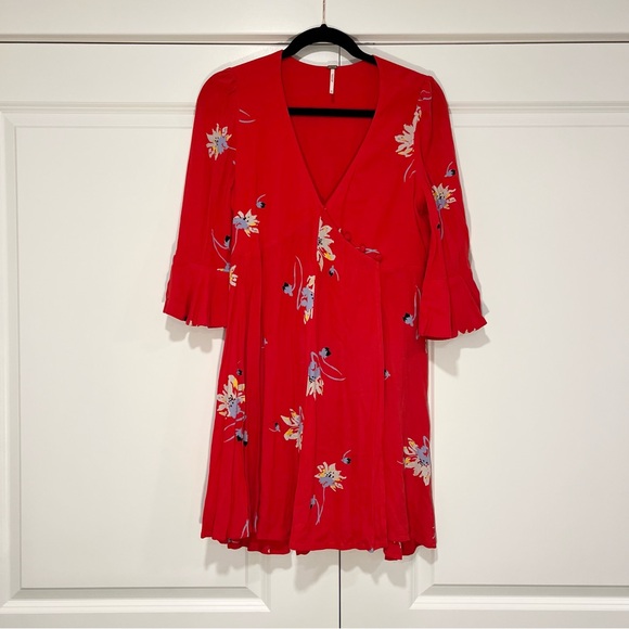 Free People Women's Time on My Side Red Floral Wrap Dress. Size XS. - Picture 1 of 10